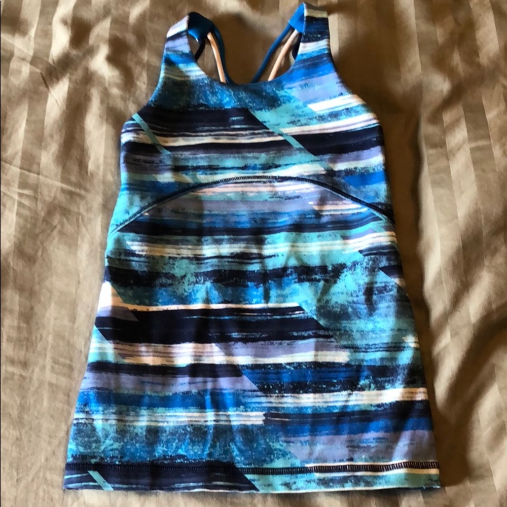 Ivivvia Racerback tank-size 6